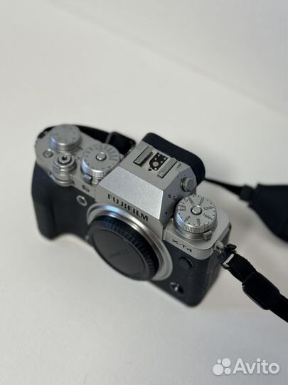 Fujifilm x-t4 body