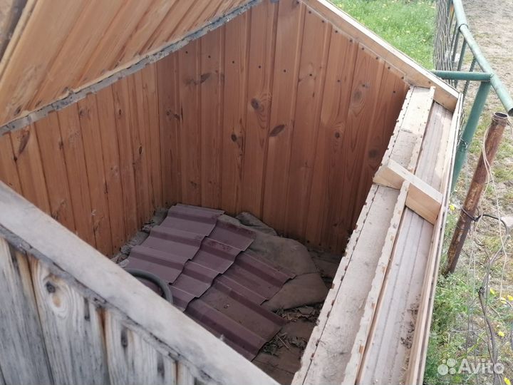 Будка для крупной собаки, утеплена пенопластом