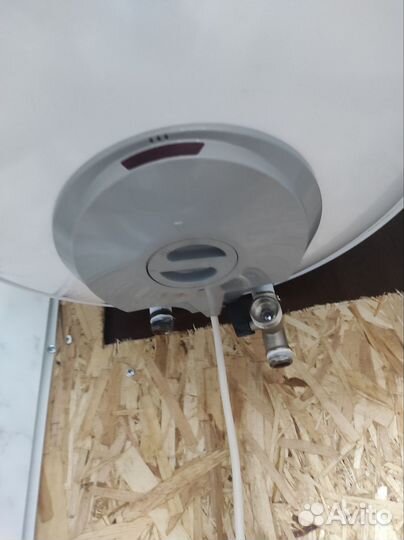 Бойлер водонагреватель 80 л бу