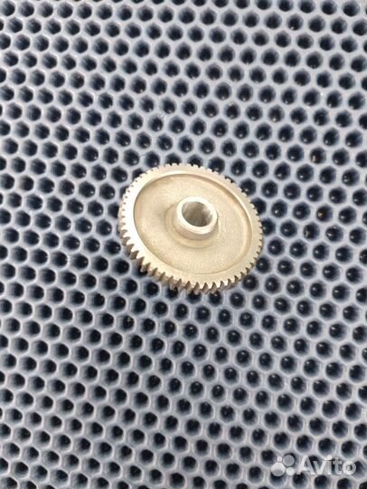 Suzuki RF900R T703 шестерня стартера