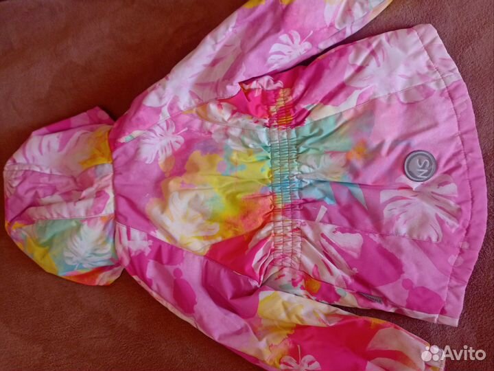 Куртка демисезонная для девочки 110