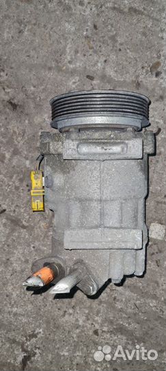 Компрессор кондиционера Peugeot 307 универсал 2008