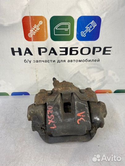 Суппорт задний левый Lexus Lx570 3 3UR-FE 2012