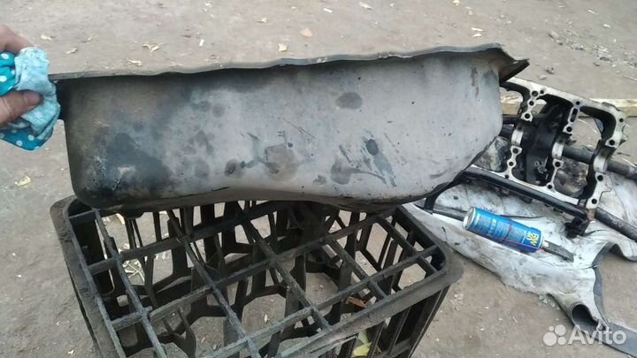 Поддон картера двигателя на двс Волга Крайслер