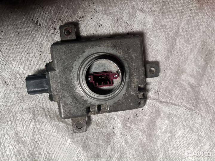 Блок розжига ксенона W3T20971 Mitsubishi Honda