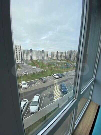2-к. квартира, 42 м², 4/9 эт.