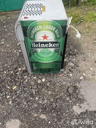 Барный холодильник “frigoglass”