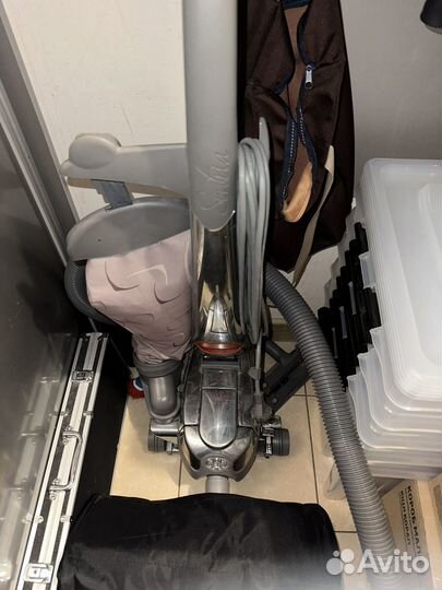 Продам пылесос Kirby Sentria