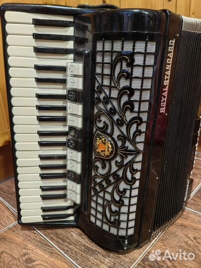 Аккордеон royal standart