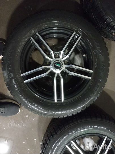 Колеса шипованные комплект 195/65 R15