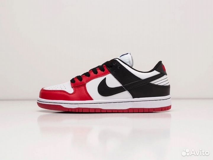 Кроссовки Nike SB Dunk low