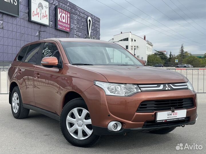 Mitsubishi Outlander 2.0 CVT, 2012, 200 680 км