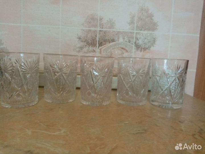 Хрустальные стаканы