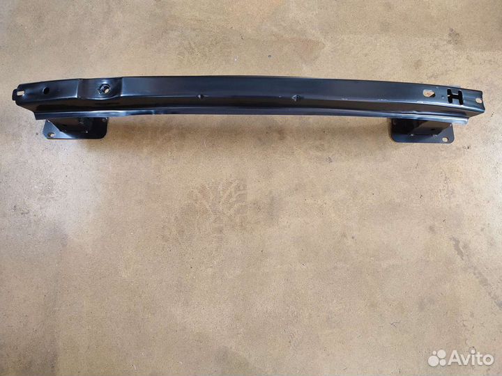 Усилитель заднего бампера ford focus 3