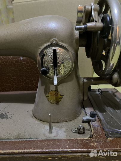 Швейная машинка (старинная)