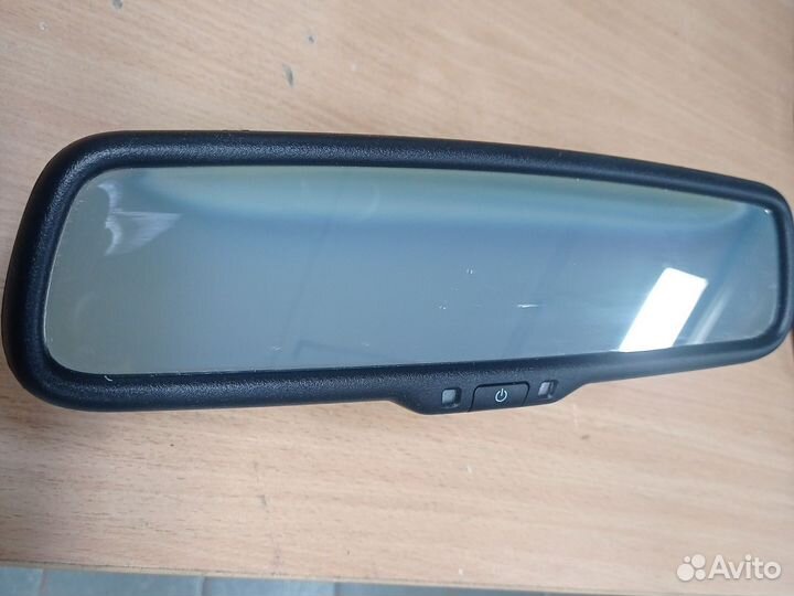 Зеркало с авто затемнением