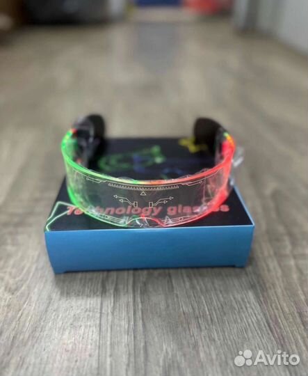 Светящиеся очки