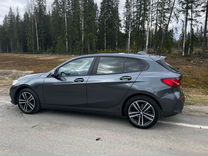 BMW 1 серия 2.0 AT, 2019, 60 500 км, с пробегом, цена 2 710 000 руб.
