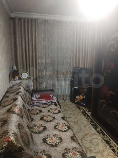 4-к. квартира, 73 м², 4/4 эт.
