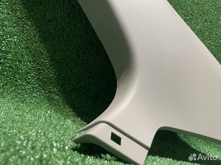 Обшивка задней стойки Chevrolet Aveo 2011