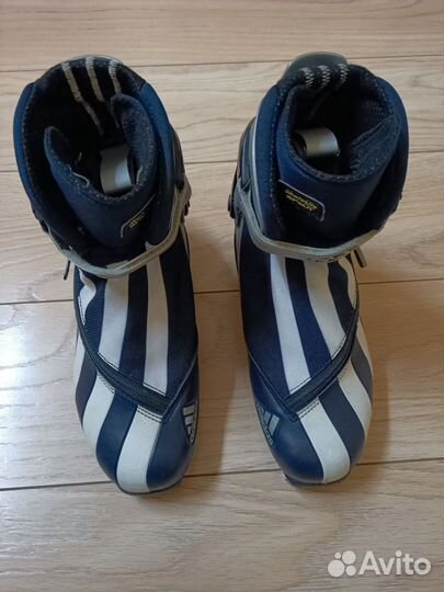 Лыжные ботинки коньковые sns pilot adidas