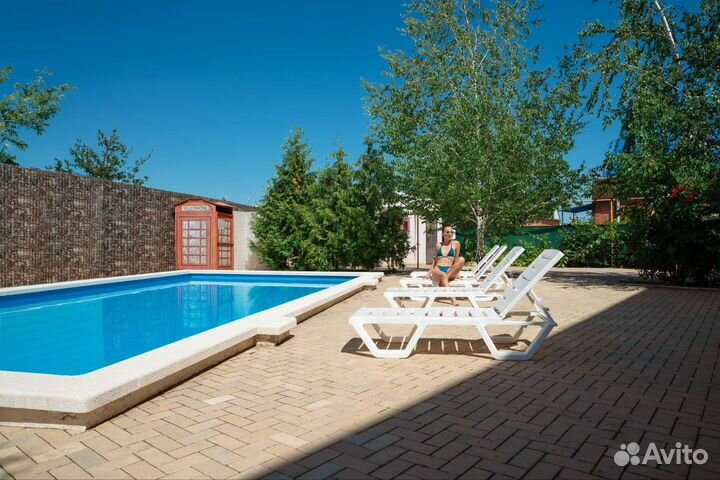 Бассейн,отдых,загар