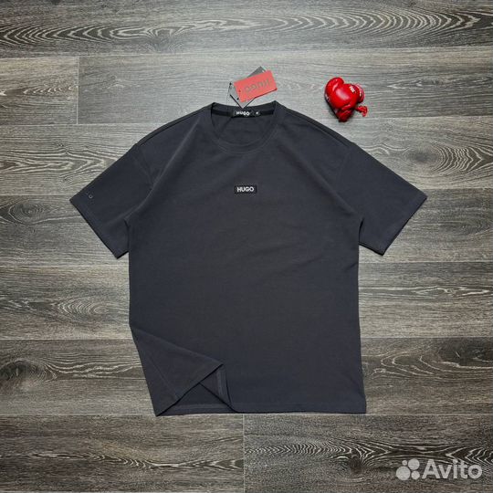Футболка hugo