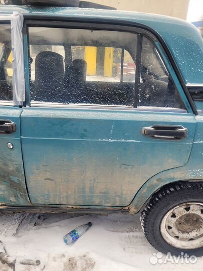 Задняя левая дверь ваз 2107