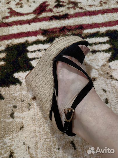 Босоножки женские 33-34 размера