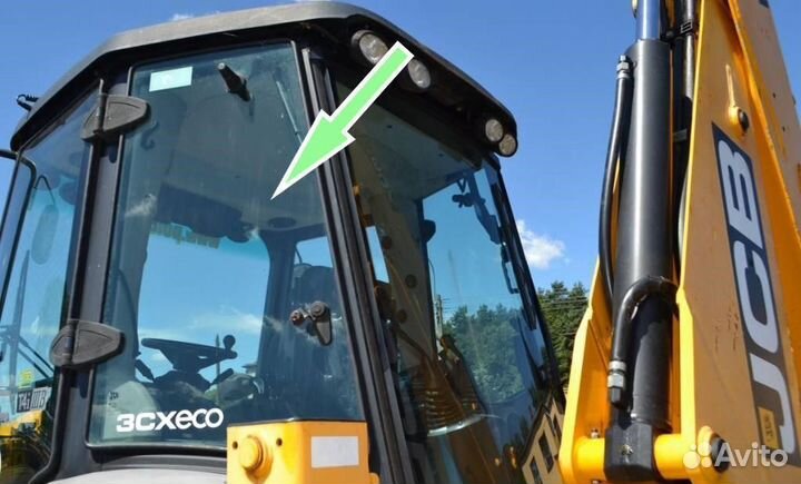 Стекло кузовное заднее левое JCB 3CX / 4CX / 5CX