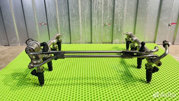 Топливная рейка Audi A8 D3 (4E) 2002-2010