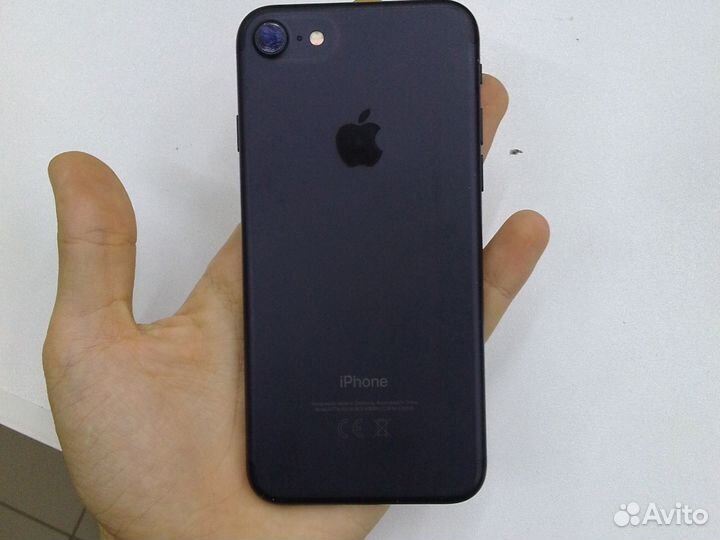 iPhone 7, 32 ГБ