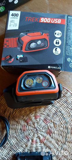 Фонарь Forclaz trek 900 USB. Decathlon