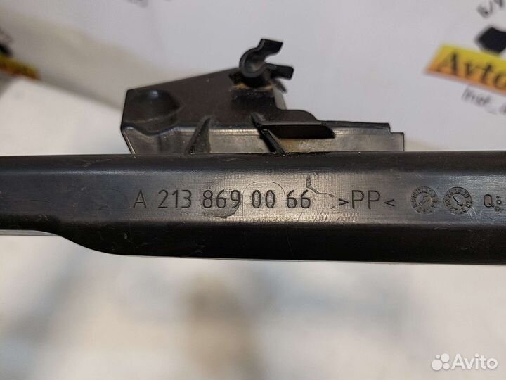 Горловина бочка омывателя Mercedes Benz W213