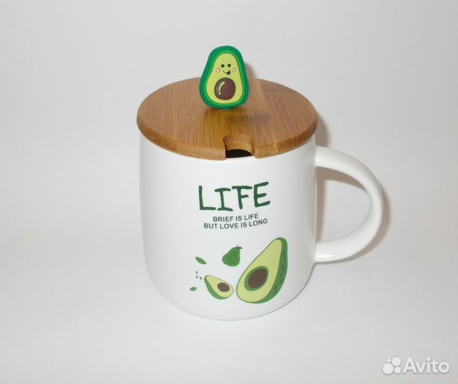 Кружка с крышкой и ложкой новая