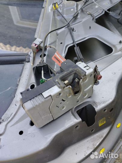 Замок двери Сааб 9-5