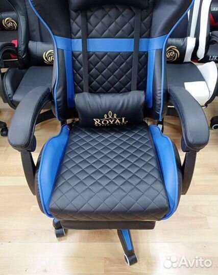 Игровое компьютерное кресло