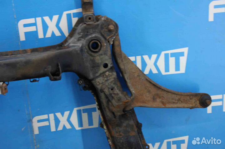 Балка Mitsubishi Chariot Grandis (Митсубиси Шариот