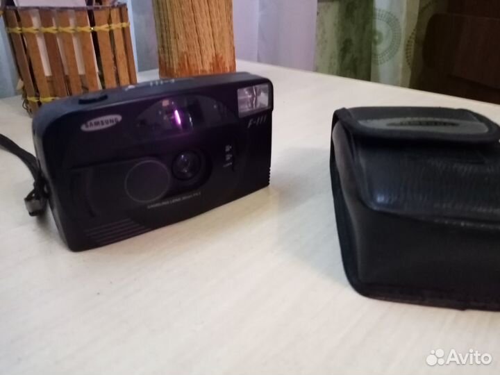 Пленочный фотоаппарат samsung lens 35vv F4.5