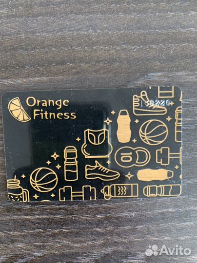 Абонемент в фитнес клуб с бассейном