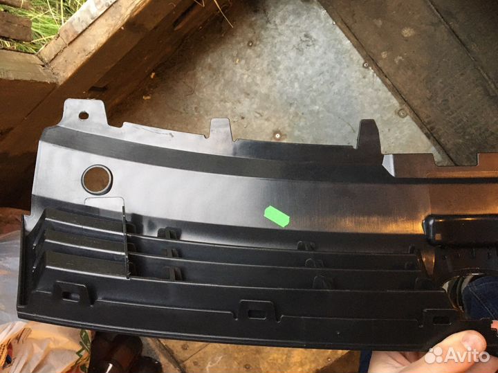 Решетка радиатора volkswagen polo