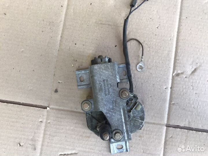 Стеклоочиститель задний Форд Транзит 1994(724)