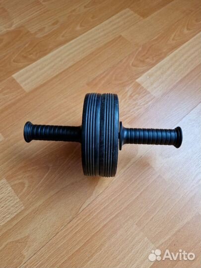 Ролик для пресса (спортивное колесо)