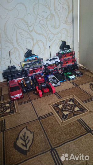 Машинки на пульте управления