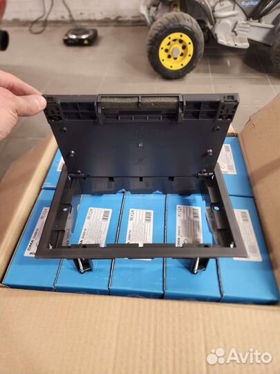 Люк в пол для розеток