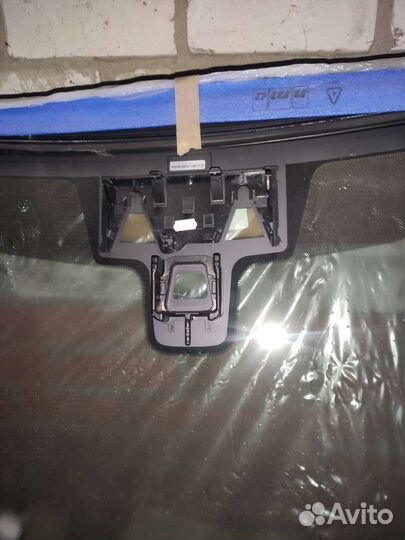 Оригинальное лобовое стекло Land Rover Range Rover
