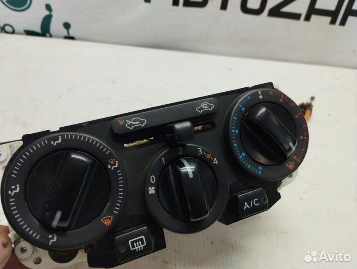 Блок управления печкой Nissan Note E11 CR14DE 2007