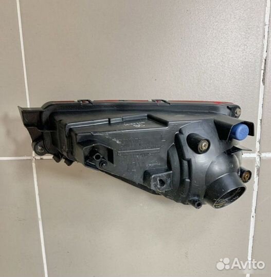 Фонарь противотуманный задний левый Toyota