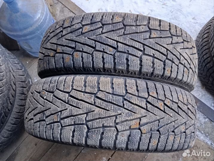 Nexen Winguard WinSpike SUV 225/60 R17