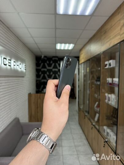 iPhone 11 Pro, 64 ГБ